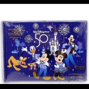 𝅺wdw 50th Anniversary Autograph Book